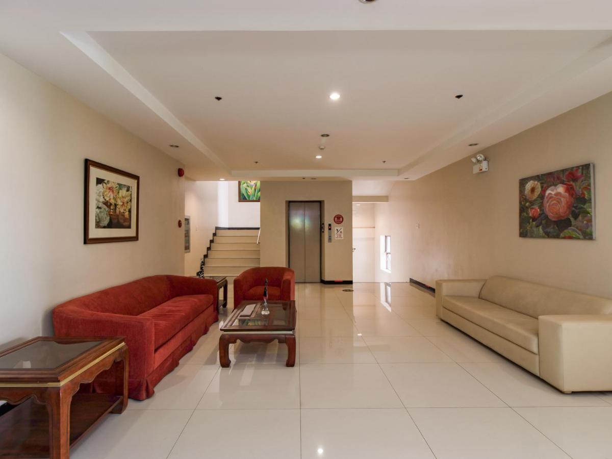 Main Hotel & Suites Cebu Екстер'єр фото